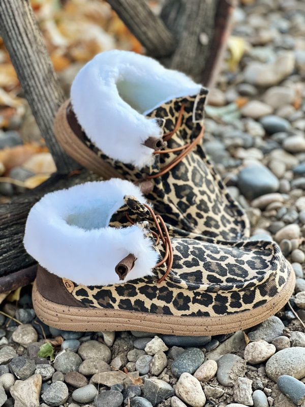 The Lounge Sneaker in Cheetah Fashion